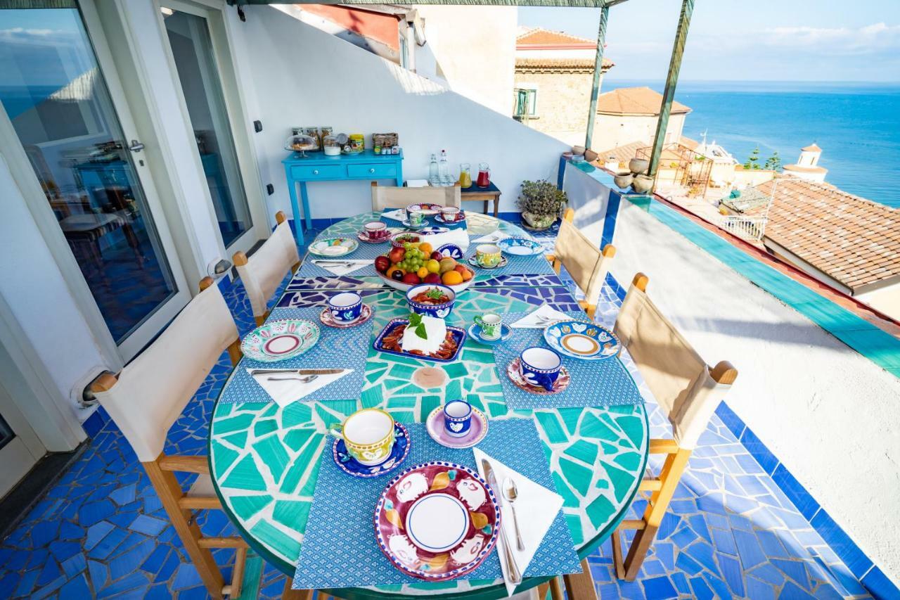 Borgo Dei Saraceni - Domus Indomita Bed & Breakfast อากรอโปลี ภายนอก รูปภาพ