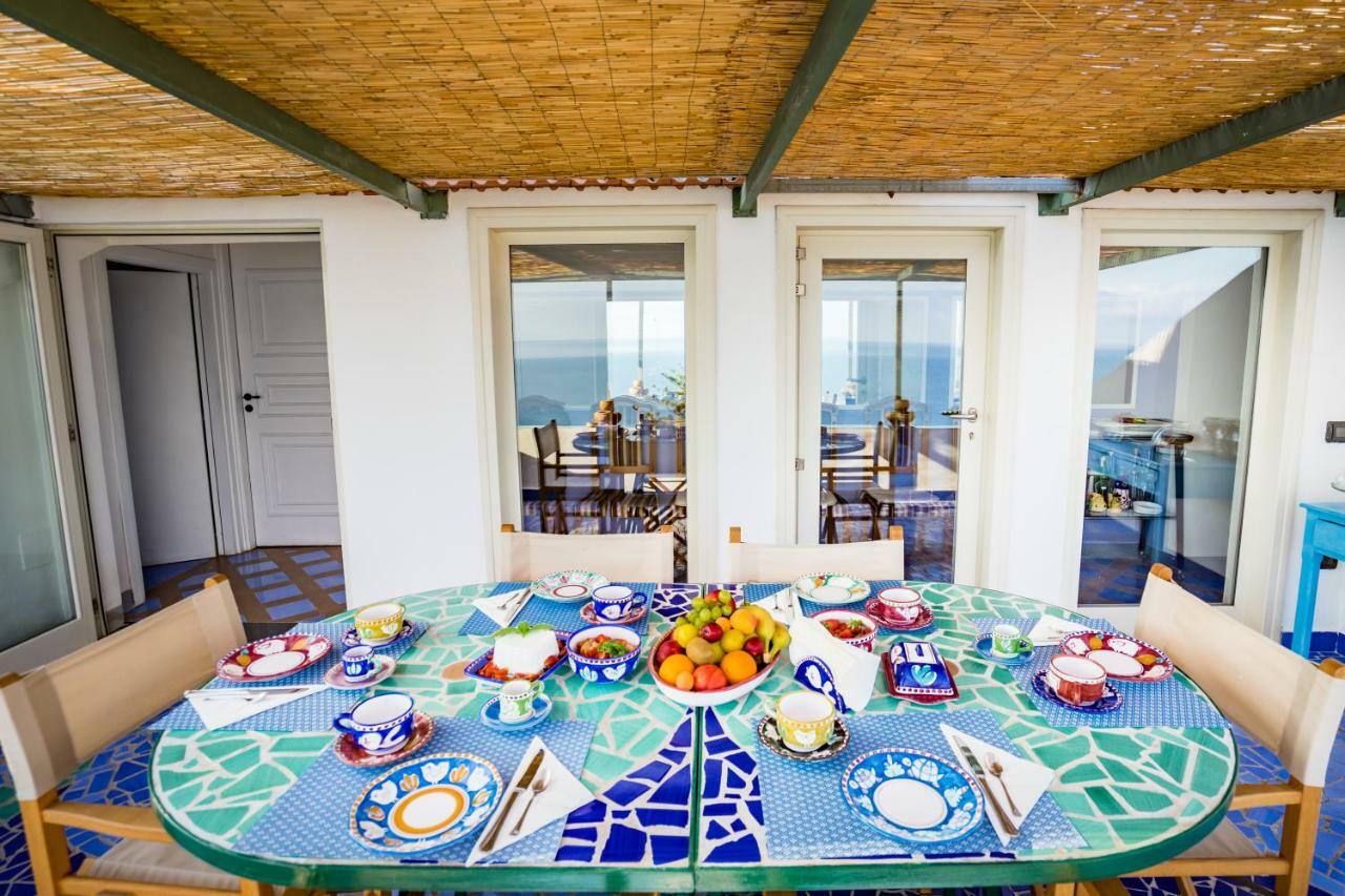 Borgo Dei Saraceni - Domus Indomita Bed & Breakfast อากรอโปลี ภายนอก รูปภาพ