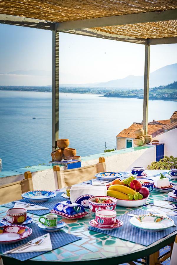Borgo Dei Saraceni - Domus Indomita Bed & Breakfast อากรอโปลี ภายนอก รูปภาพ