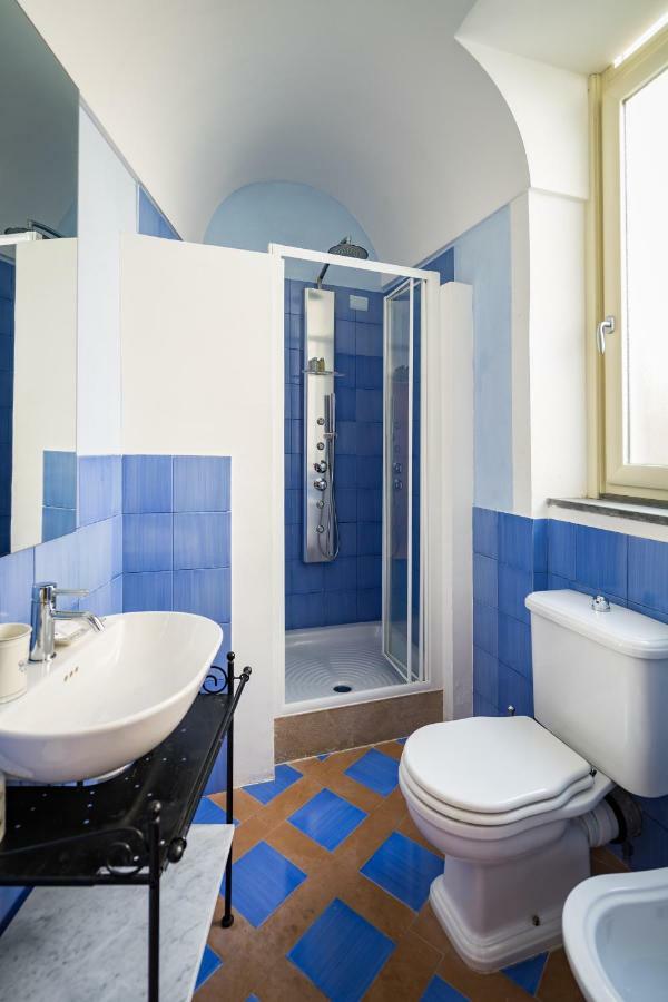 Borgo Dei Saraceni - Domus Indomita Bed & Breakfast อากรอโปลี ภายนอก รูปภาพ