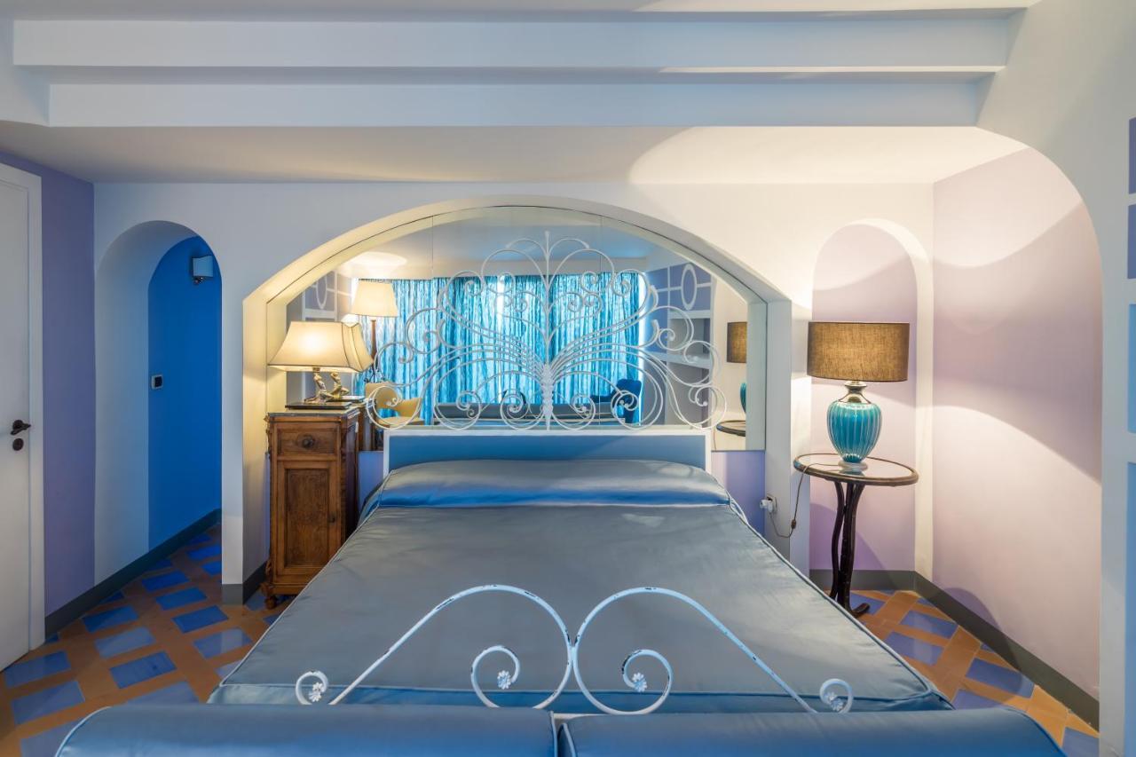 Borgo Dei Saraceni - Domus Indomita Bed & Breakfast อากรอโปลี ภายนอก รูปภาพ